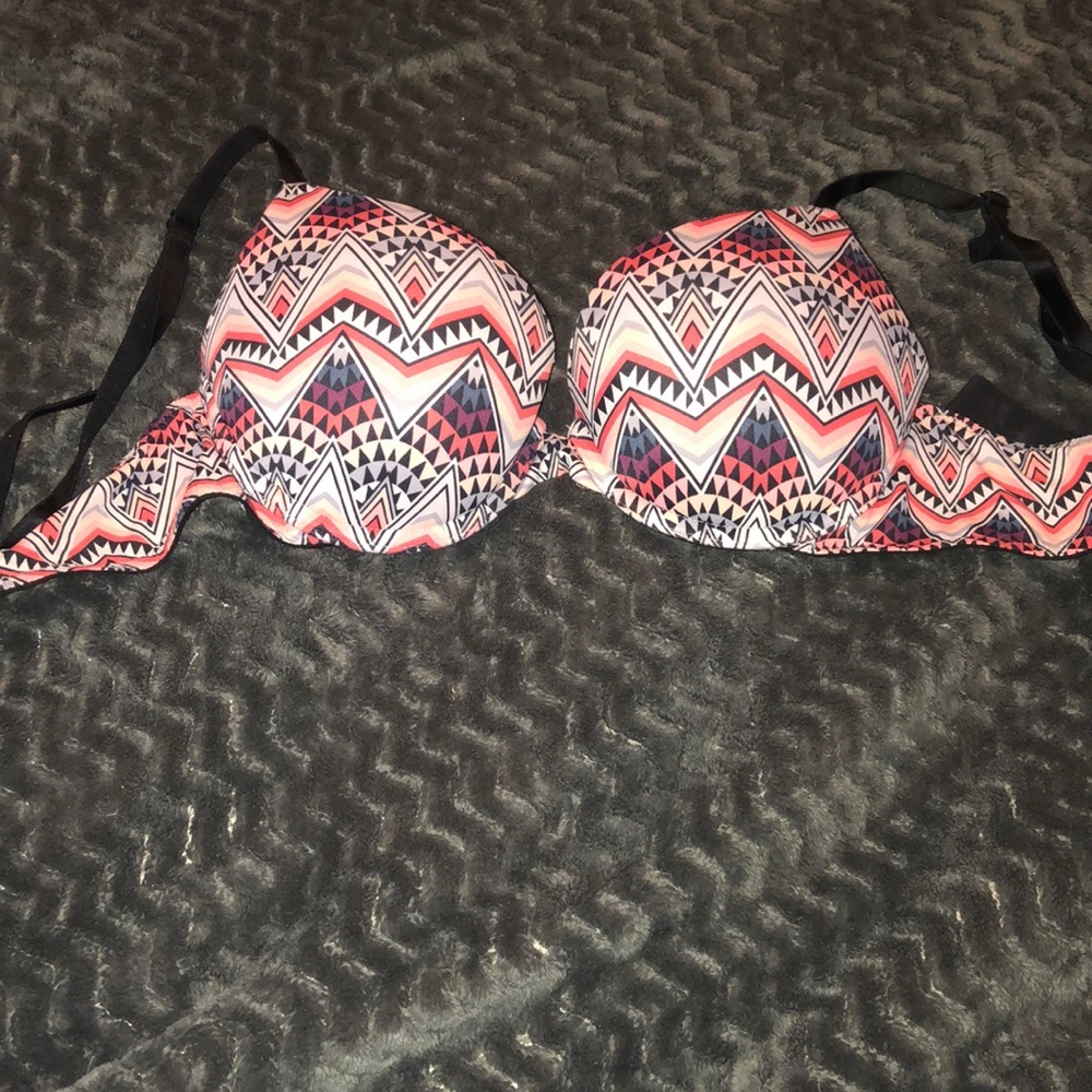 VS PINK bra